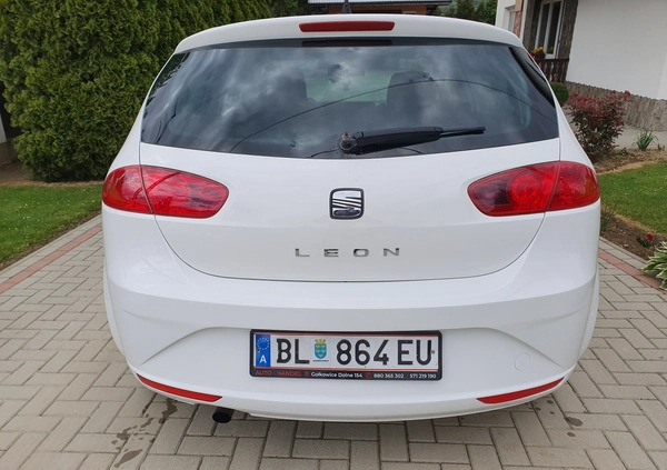 Seat Leon cena 16900 przebieg: 163485, rok produkcji 2010 z Wąchock małe 667